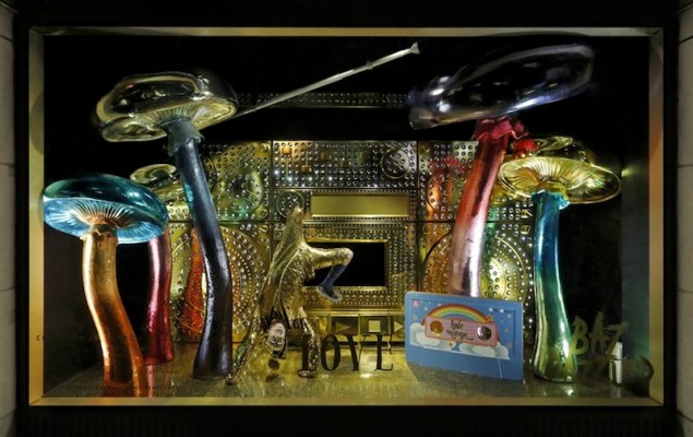 Baz Luhrmann's "Love"-themed window at Barney's. (Photo via thewindow.barneys.com)