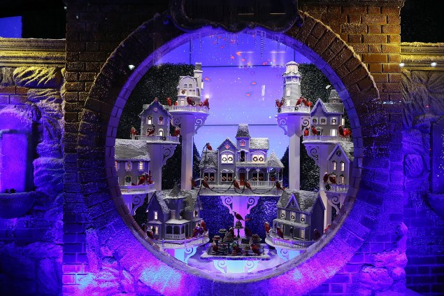Lord & Taylor's display. (Photo via Lord & Taylor)