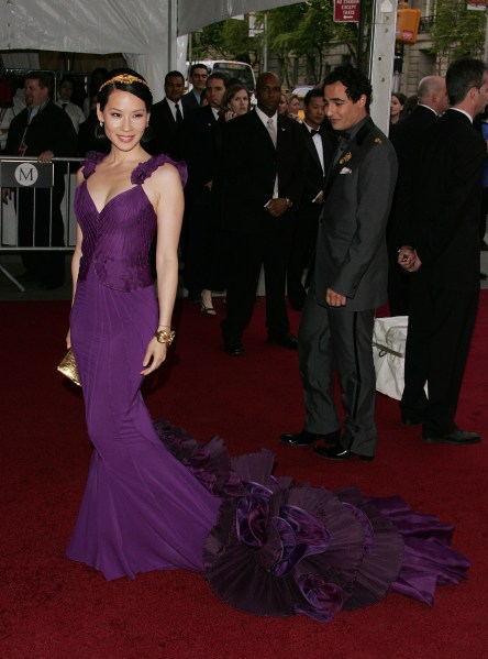 Lucy Liu attends the Metropolitan Museum of Art Costume Institute Benefit Gala in 2007. (Photo via Getty)