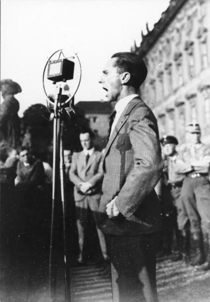 Nazi propaganda chief Joseph Goebbels speaking at a political rally against the Lausanne Conference in 1932. (German Federal Archive/Deutsches Bundesarchiv) 