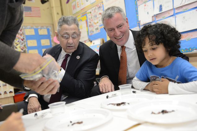 Mayor Bill de Blasio with ex-Assembly Speaker Sheldon Silver. (Photo: Susan Watts-Pool for Getty Images)