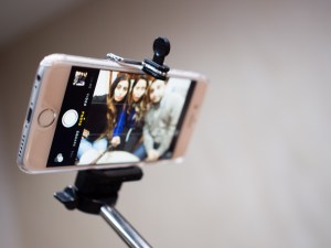 The selfie stick might be all the craze, but it won't be allowed in museums. (R4vi/Flickr Creative Commons)