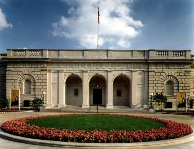 The Freer Gallery of Art. (Courtesy the Smithsonian)