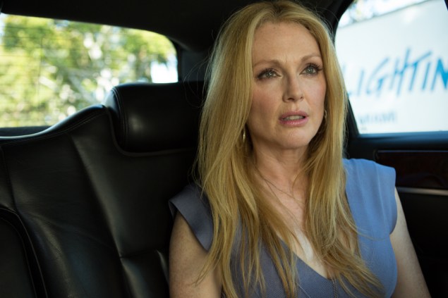 Julianne Moore in Maps to the Stars.