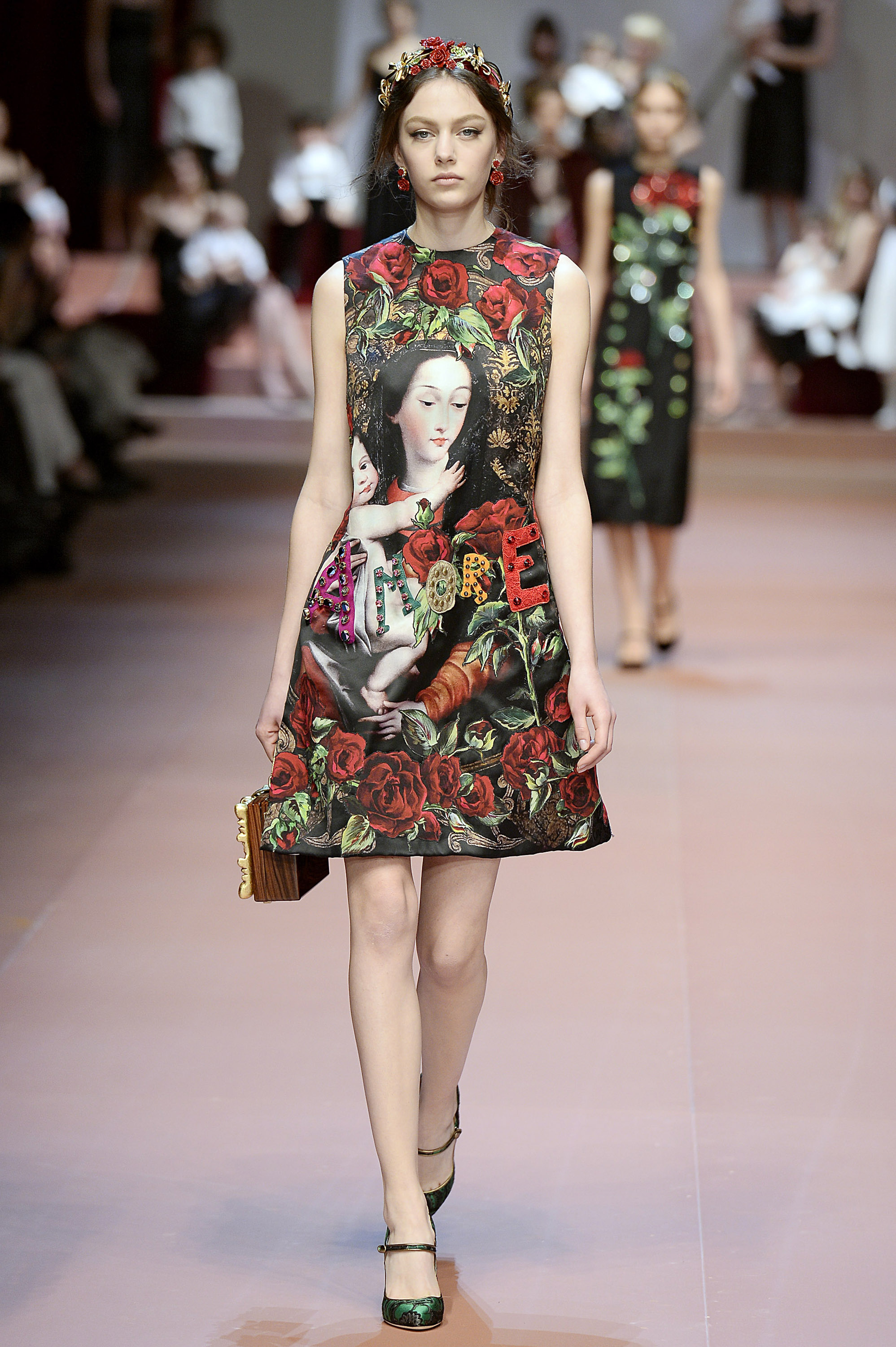 Dolce & Gabbana Spring Summer 2015 – Catwalk Review