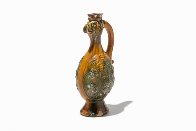Auctionata.com offers a  Phoenix-head jug online March 15 (Photo: Auctionata).