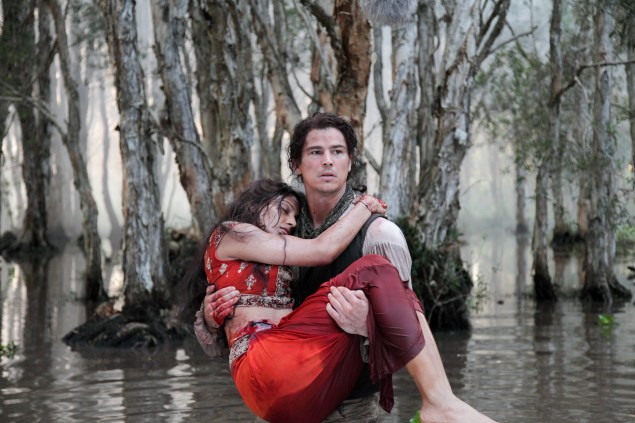 Josh Hartnett and Tamsin Egerton star in The Lovers.