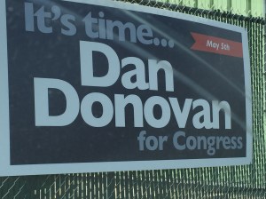 A Daniel Donovan campaign sign without a disclaimer.