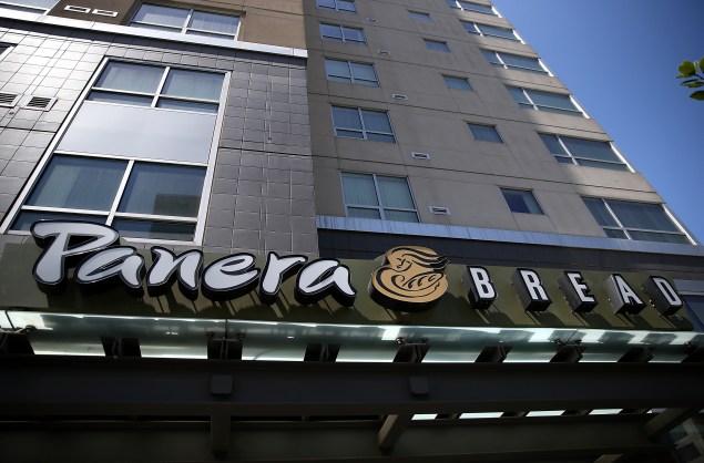 Panera announced it is eliminating the use of artificial preservatives, colorings, sweeteners and flavors in its food. (Photo: Getty)