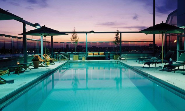 The rooftop pool by night. (Photo: www.gansevoorthotelgroup.com)