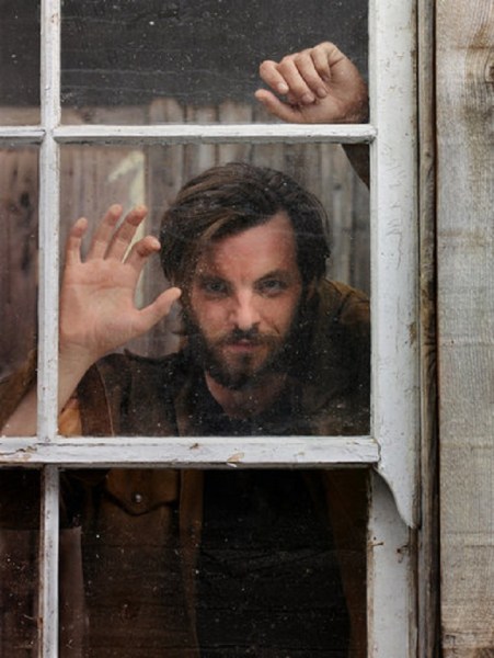 Gethin attended the University of Oxford, where he was president of the University Dramatic Society. After college, he continued his study of drama at the London Academy of Music and Dramatic Art.