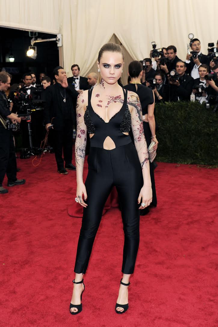 Celebrity Inkmaster Transforms Cara Delevingne Into Asian-Inspired ...