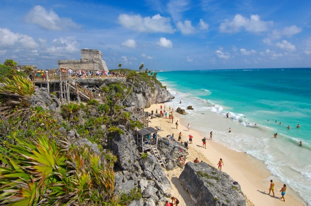 Beach at Mayan ruins of Tulum (1200-1524) and The Castle( el Castillo). Tulum. Quintana Roo state. Mayan Riviera. Yucatan Peninsula. Mexico (Photo by: myLoupe/Universal Images Group via Getty Images)
