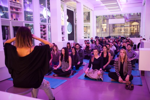 Ms. Simkin leading a recent meditation. (Photo: Biet Simkin)