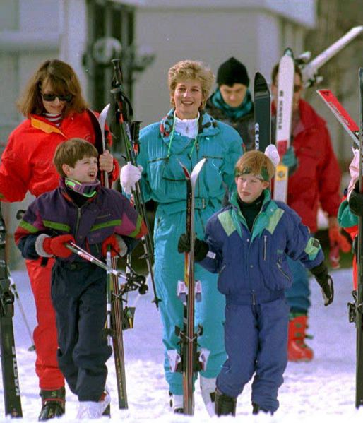 Princess Diana on a ski trip in Lech, Austria. (Photo: MARTIN KEENE/AFP/Getty Images)