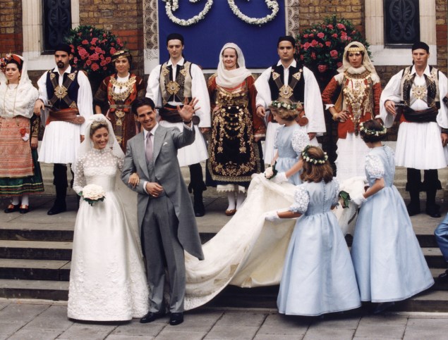 Marie-Chantal Miller wore Valentino for her 1995 wedding to Crown Prince Pavlos. (Photo: ANDREW WINNING/AFP/Getty Images)