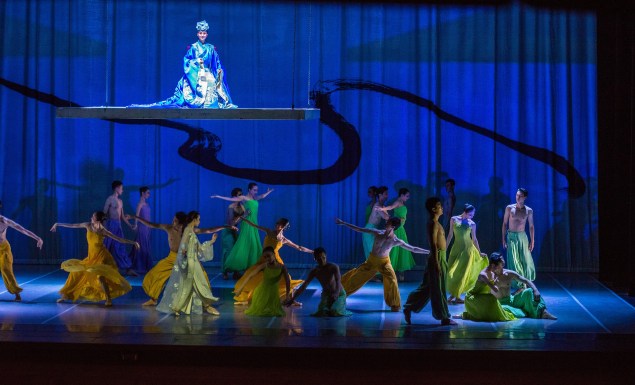 The National Ballet of China's The Peony Pavilion. (Photo: courtesy ©Stephanie Berger)