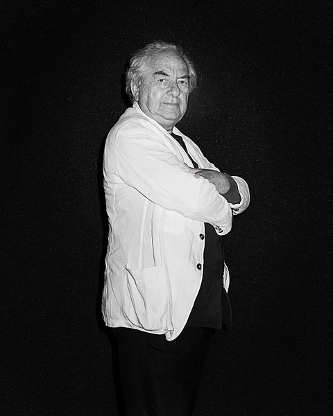 Don't mess with Daniel Buren.