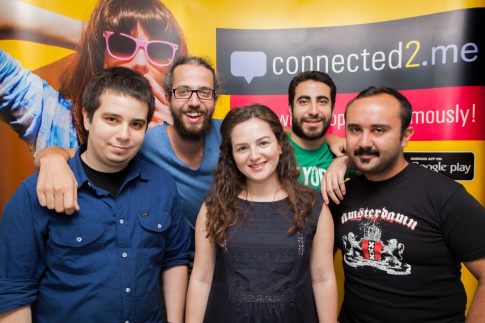The Wondr and Connecte2.me team: CEO Ozan Yerli, Murat Ayguney, Aslihan Acar, Egehan Gurcan and CTO Yurdakul Orhun.