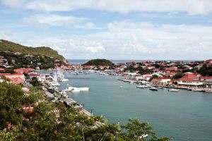 A picture taken on May 13, 2010 shows the Gustavia harbour on Saint-Barthelemy island, French west indies Guadeloupe department. AFP PHOTO CYRIL FOLLIOT (Photo credit should read CYRIL FOLLIOT/AFP/Getty Images)