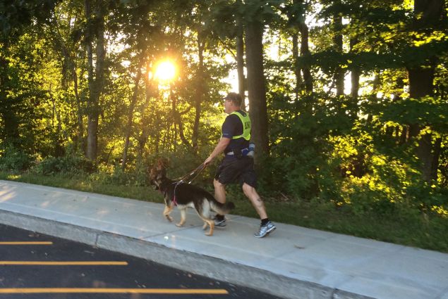 Richard Hunter and Klinger, running at sunrise. (Photo: Guiding Eyes for the Blind)