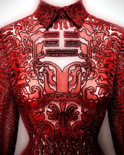 Valentino dress "Shanghai" collection, 2013. (Photo: Courtesy of the Met)