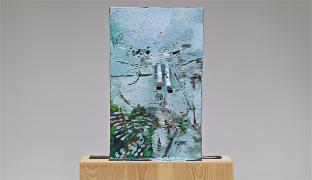 A sculpture by Mark Grotjahn. (Photo: Courtesy of the Nasher Sculpture Center in Dallas, TX)