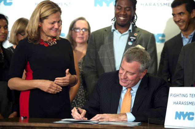 Mayor Bill de Blasio joins Speaker Melissa Mark-Viverito to sign legislation to prevent tenant harassment Mayor Bill de Blasio joins Speaker Melissa Mark-Viverito to sign legislation to prevent tenant harassment. (Demetrius Freeman/Mayoral Photography Office)