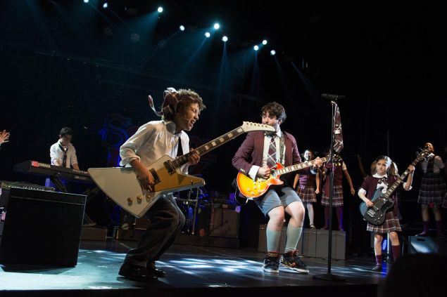 Alex Brightman and the cast of the School of Rock. (Photo: Timmy Blupe)