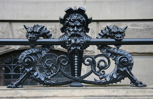 The decorative ironwork on the dry moat. (ScoutingNY)