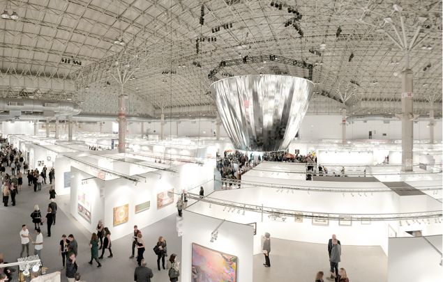 The floor of Expo Chicago 2014, designed by Studio Gang Architects and including the suspended installation Frustrum. 