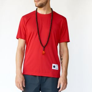 A t-shirt, shorts and beads from Moon & Son. (Photo courtesy)