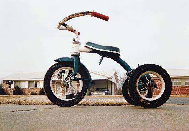 William Eggleston, Memphis, 1969-1970. (Photo: Phillips)