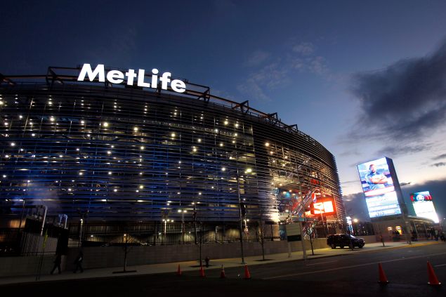 EAST RUTHERFORD, NJ - JANUARY 1: Exterior of MetLife Stadium before the start of the Dallas Cowboys vs New York Giants on January 1, 2012 in East Rutherford, New Jersey. (Photo by Rich Schultz /Getty Images)
