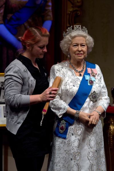 Ah, the royal lint brush. (Photo: Ben Pruchnie/Getty Images)