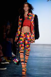 A clown-y look. (Photo: Getty Images)