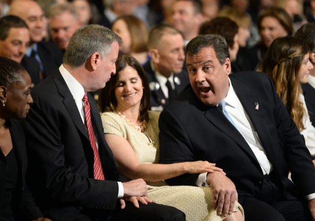 New Jersey Gov. Chris Christie chats with Mayor Bill de Blasio at the dedication of the National September 11 Memorial Museum in New York (Photo: Jewel Samad for AFP/Getty Images)