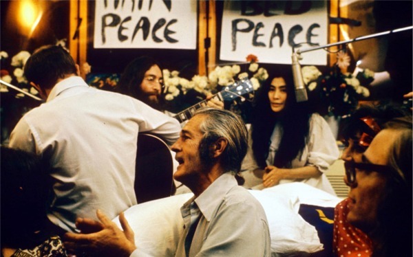 John Lennon and Yoko Ono recording "Give Peace a Chance" at the Queen Elizabeth Hotel, Montreal, 1969. (Photo: Courtesy of Roy Kerwood)