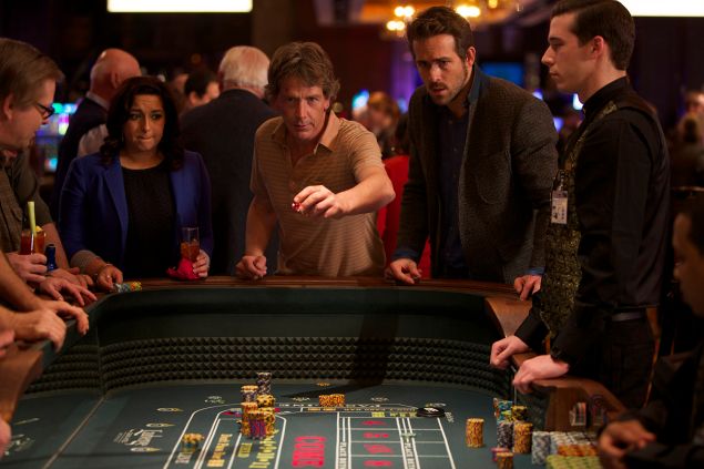Ben Mendelsohn and Ryan Reynolds in Mississippi Grind.