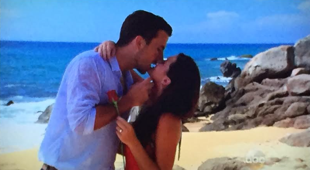 "i'm put my hand in your hair while we kiss" (Photo: ABC)