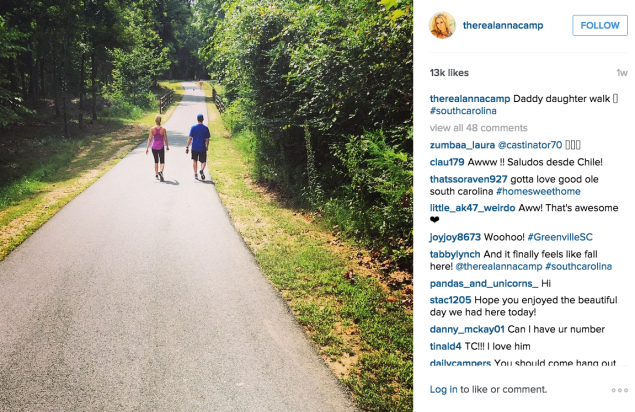 Anna Camp went for a walk with her dad. Photo: Instagram/Anna Camp)