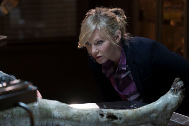 LAW & ORDER: SPECIAL VICTIMS UNIT -- "Devil's Dissections" Episode 17002 -- Pictured: Kelli Giddish as Detective Amanda Rollins -- (Photo by: Michael Parmelee/NBC)