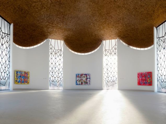 Terry Winters, Installation at Böhm Chapel, Köln, 2010. (Photo: Courtesy Jablonka Galerie. Photo by Farbanalyse, Köln)