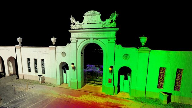 CyArk uses light to scan and recreate the Waikiki War Memorial Natatorium (Waikiki Natatorium, Flickr)