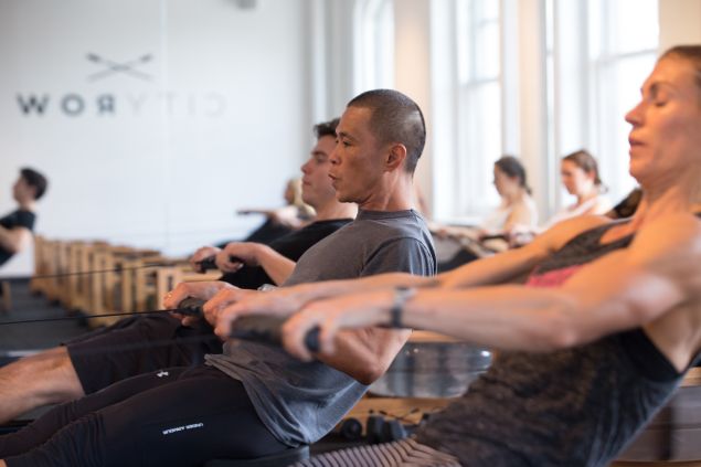 A class at CityRow. (Photo: Aaron Adler for Observer)