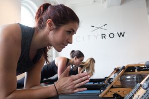 Classes at CityRow often incorporate strength-building exercises. (Photo: Aaron Adler for Observer)