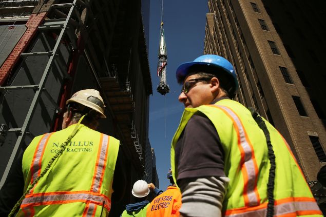 Union workers at the World Trade Center site (Photo: Spencer Platt for Getty Images)
