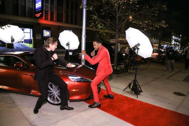 Maxwell and Philippe Hoerle-Guggenheim playfighting. (Photo: Anna Webber/Getty Images)