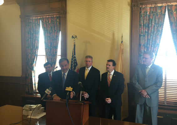 Bramnick calls for Democrats to join in Republican tax pledge and budget reform efforts