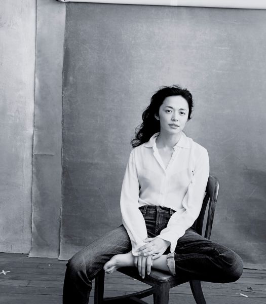 00Pirelli Calendar 2016 - Foreword - YAO CHEN